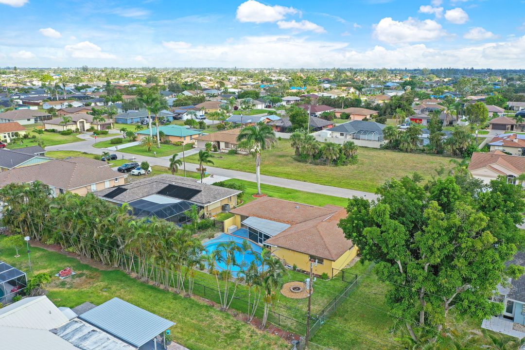 524 SE 36th St, Cape Coral, FL 33904