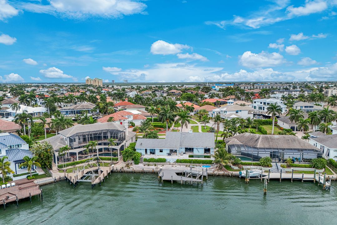 701 Rockport Ct, Marco Island, FL 34145