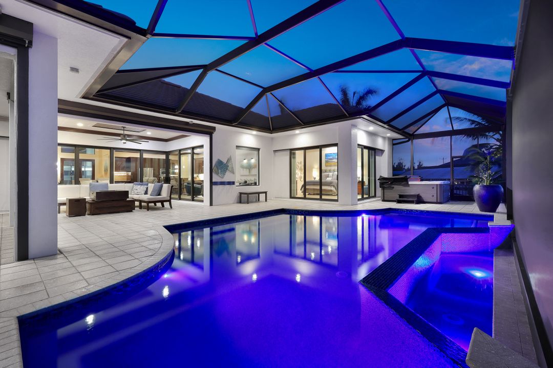 128 NW 39th Ave, Cape Coral, FL 33993