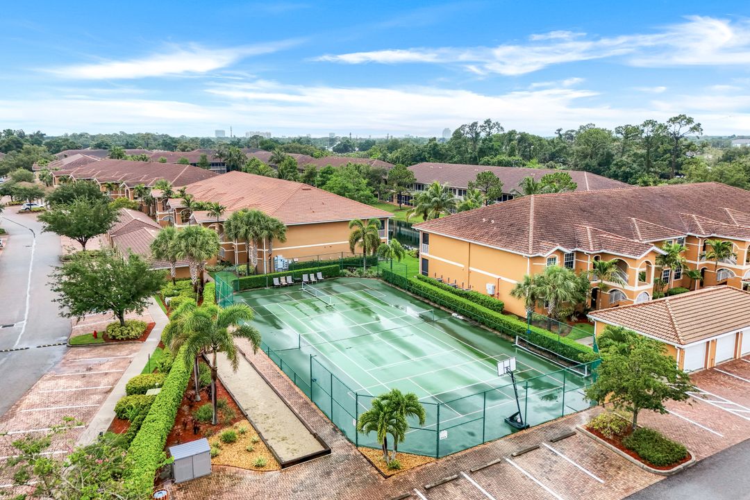 1089 Winding Pines Circle #106, Cape Coral, FL 33909