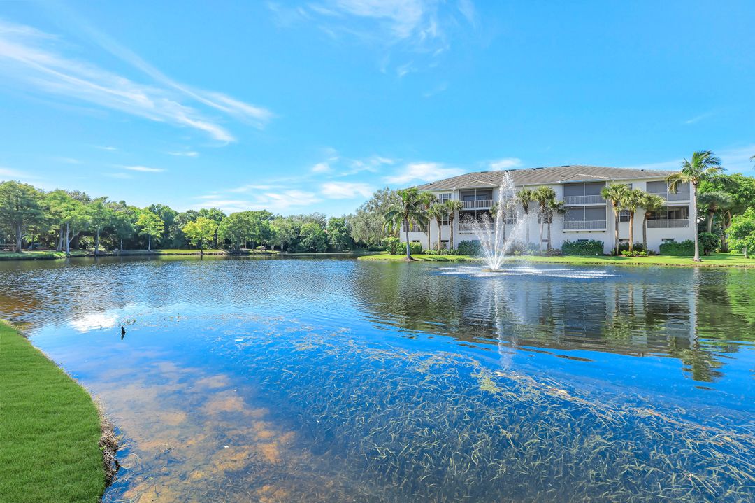 770 Bentwater Cir #103, Naples, FL 34108