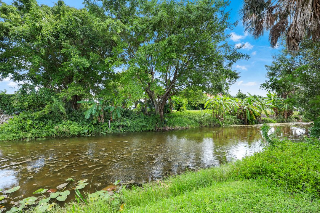 2207 Imperial Golf Course Blvd, Naples, FL 34110