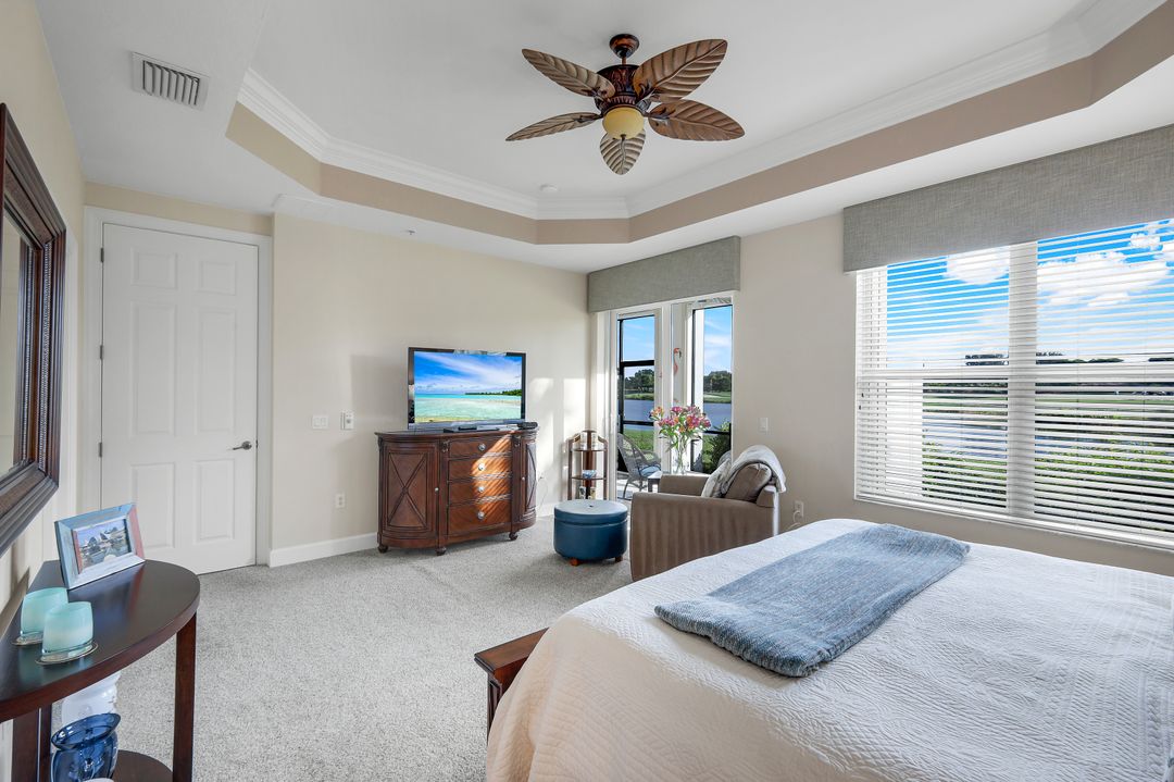 9213 Quartz Ln #101, Naples, FL 34120