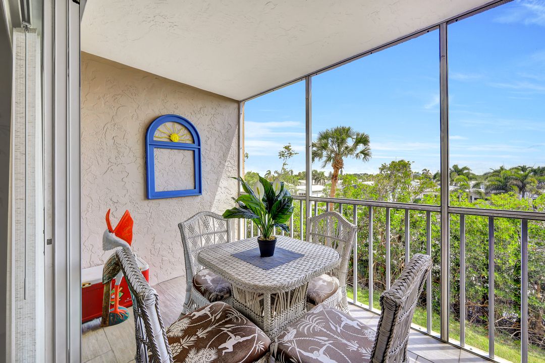 3061 Sandpiper Bay Cir #J206, Naples, FL 34112