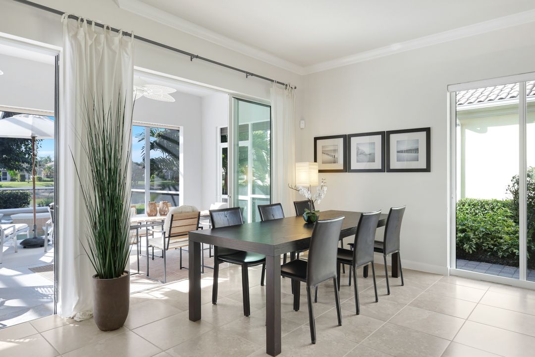 7063 Toscana Ct, Naples, FL 34114