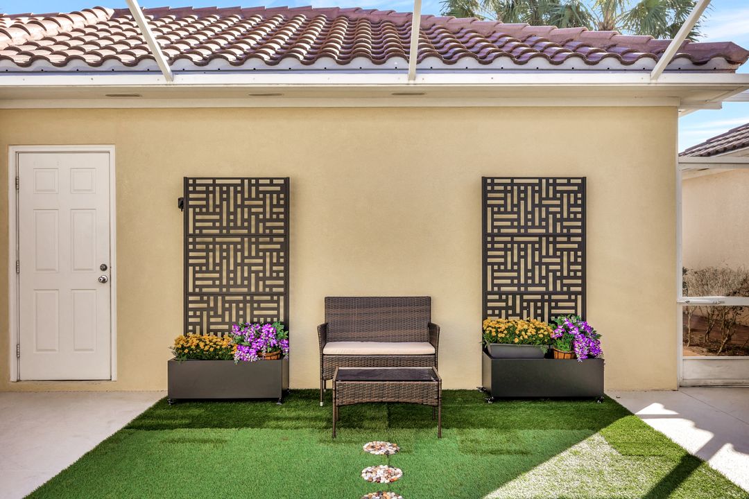 6210 Towncenter Cir, Naples, FL 34119