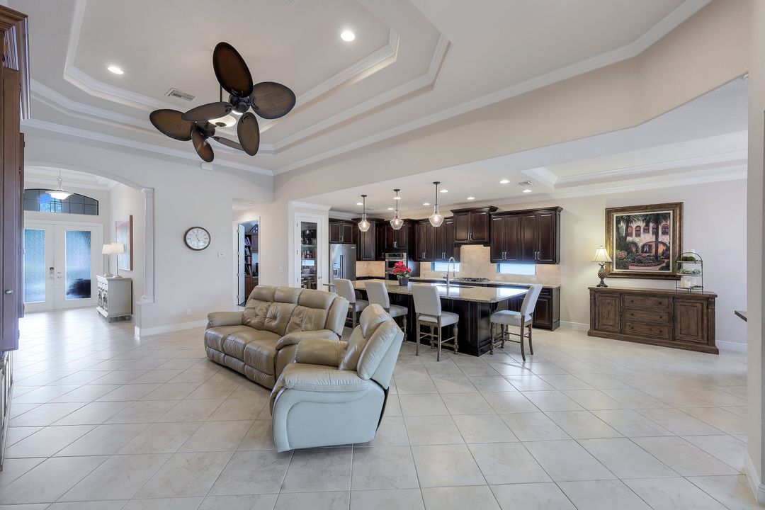 9973 Alhambra Ln, Bonita Springs, FL 34135