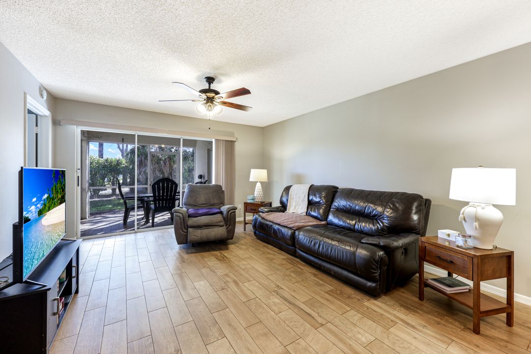 7750 Jewel Ln #103, Naples, FL 34109