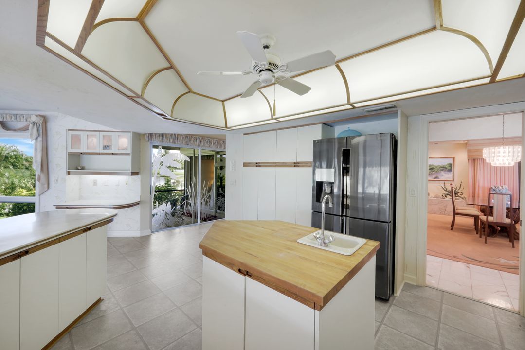2227 Regal Way, Naples, FL 34110