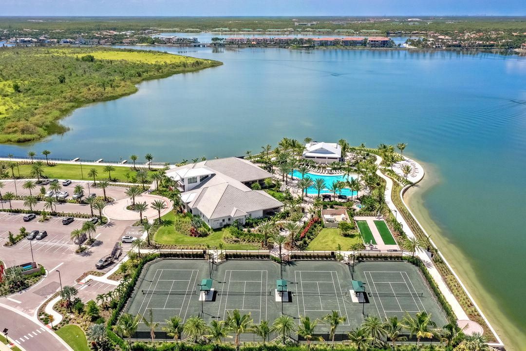 17505 Aquila Ct, Fort Myers, FL 33913