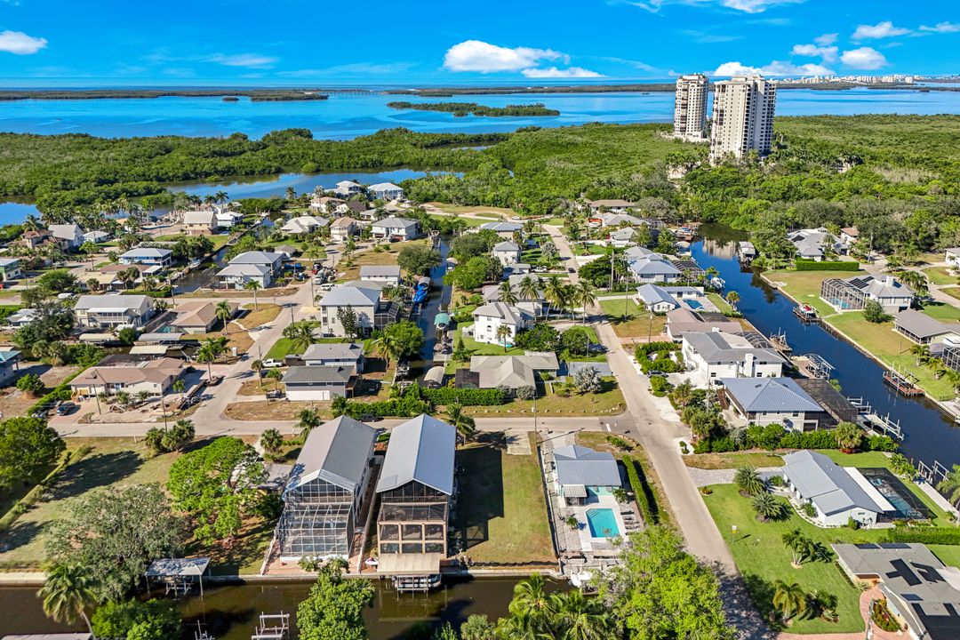 24504 Redfish St, Bonita Springs, FL 34134