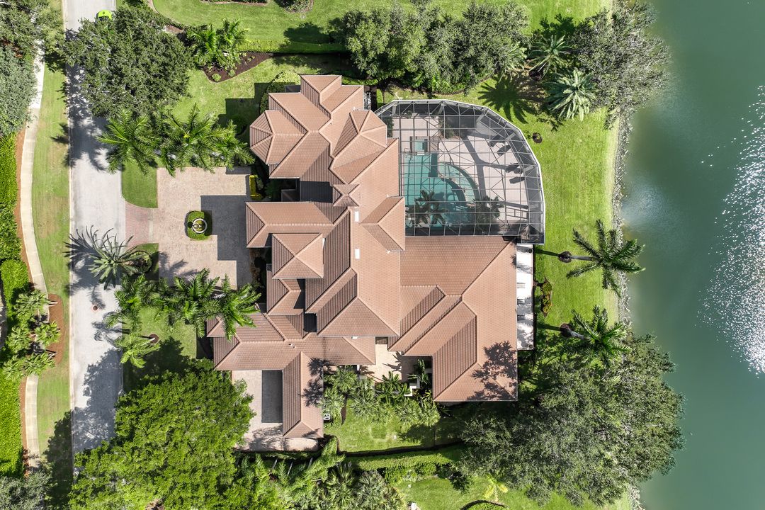 28790 Blaisdell Dr, Naples, FL 34119