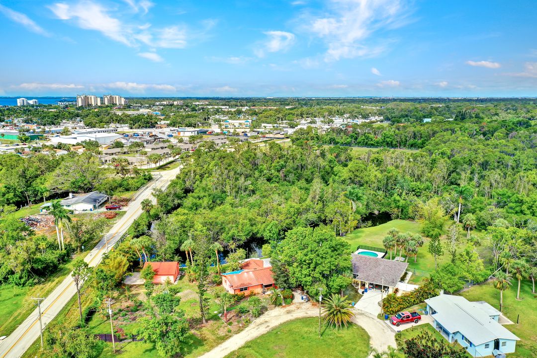 118 Brooks Rd, North Fort Myers, FL 33917