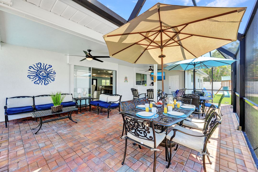 318 Castaways St, Marco Island, FL 34145