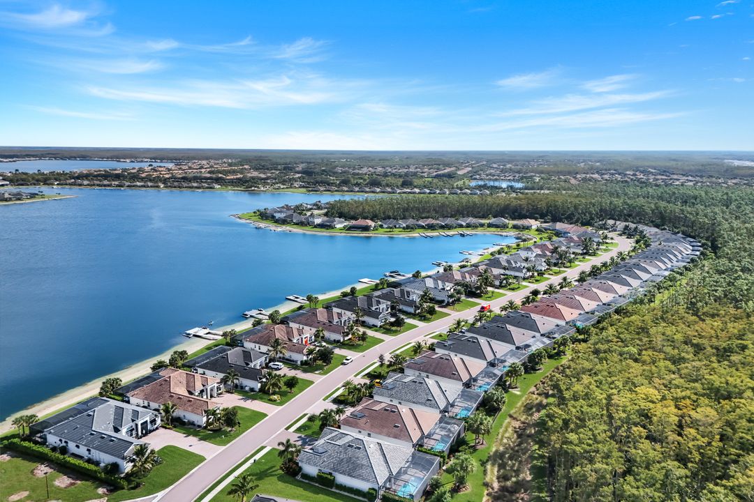 14841 Blue Bay Cir, Miromar Lakes, FL 33913