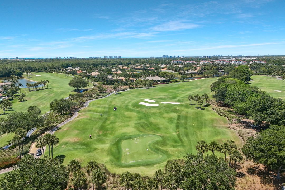 1855 Les Chateaux Blvd #201, Naples, FL 34109