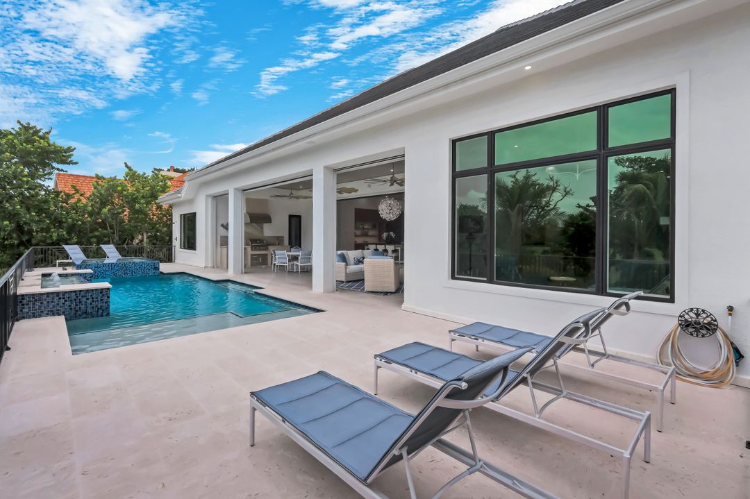 2319 Wulfert Rd, Sanibel, FL 33957