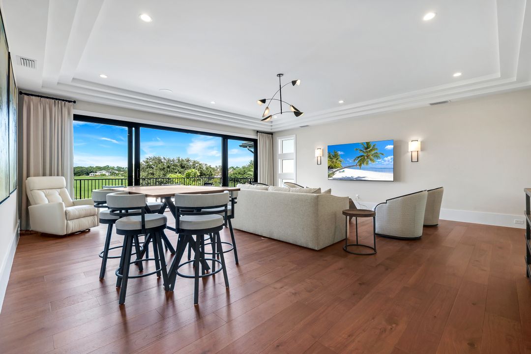 16647 Isola Bella Ln, Naples, FL 34110