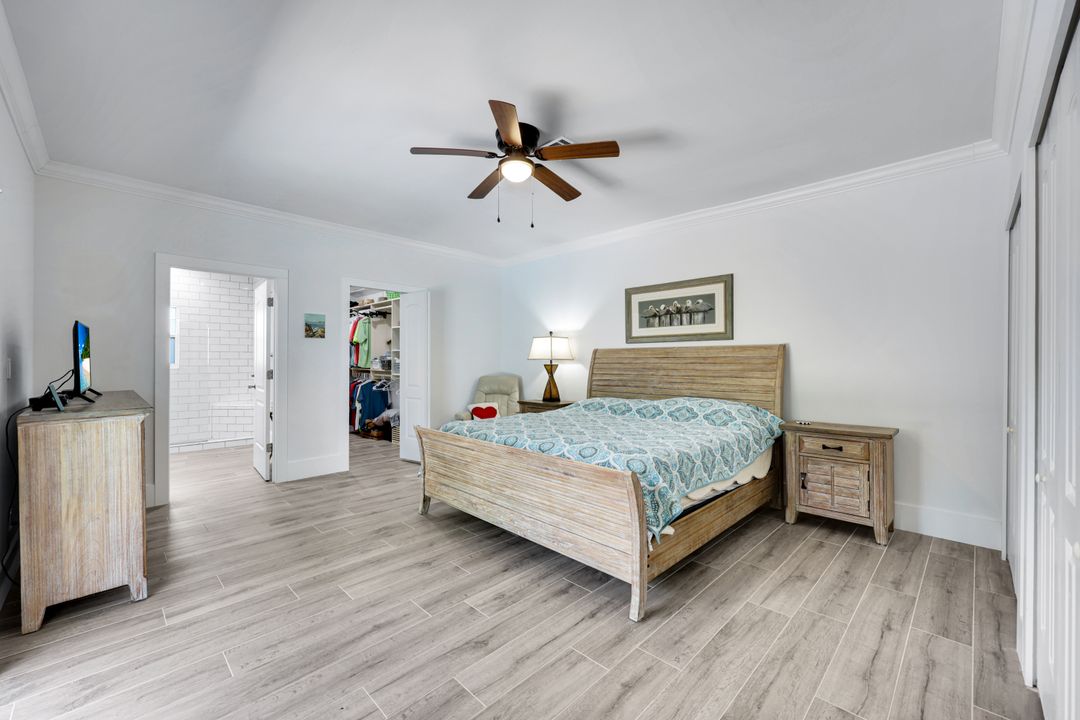 878 Teryl Rd, Naples, FL 34112
