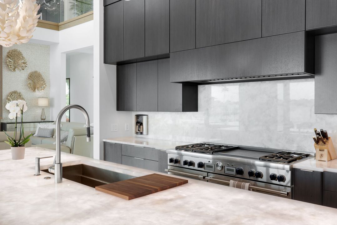 1631 Collingswood Ct, Marco Island, FL 34145