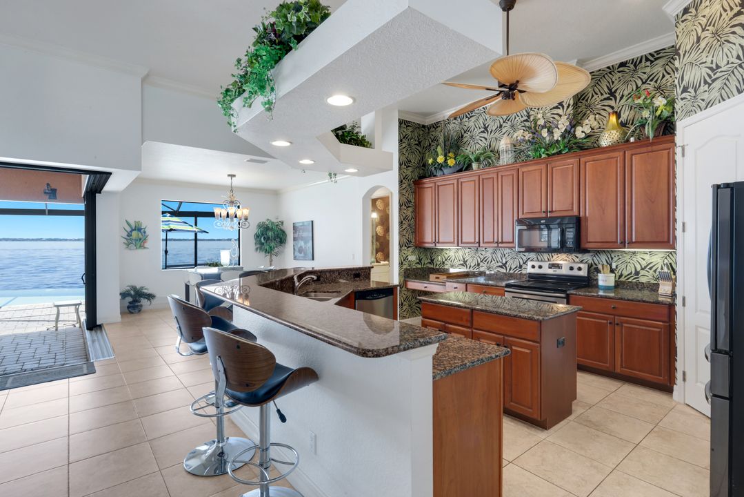3115 SE 22nd Pl, Cape Coral, FL 33904