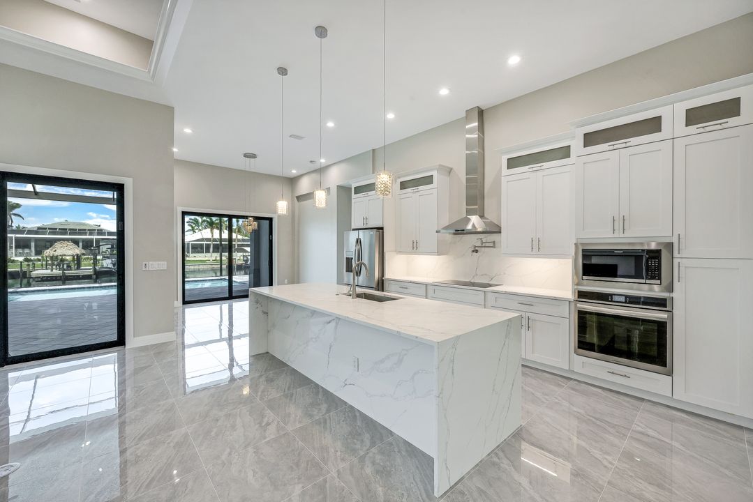 2113 SW 45th Terrace, Cape Coral, FL 33914