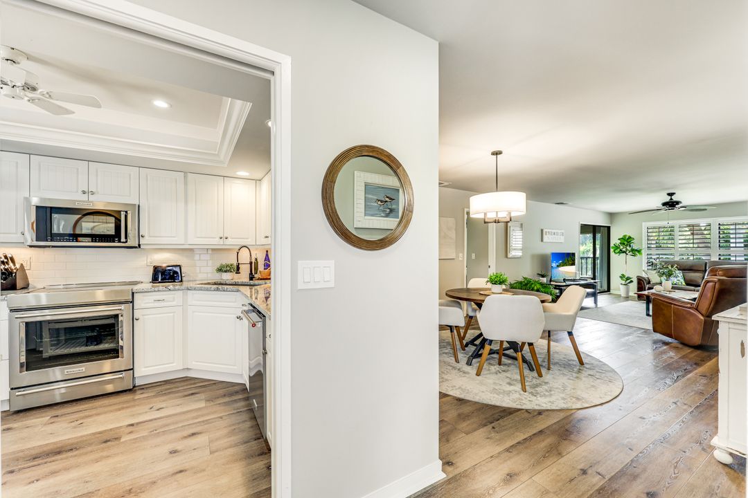 4300 Belair Ln #12, Naples, FL 34103