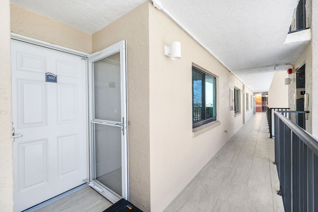 538 Estero Blvd #302, Fort Myers Beach, FL 33931