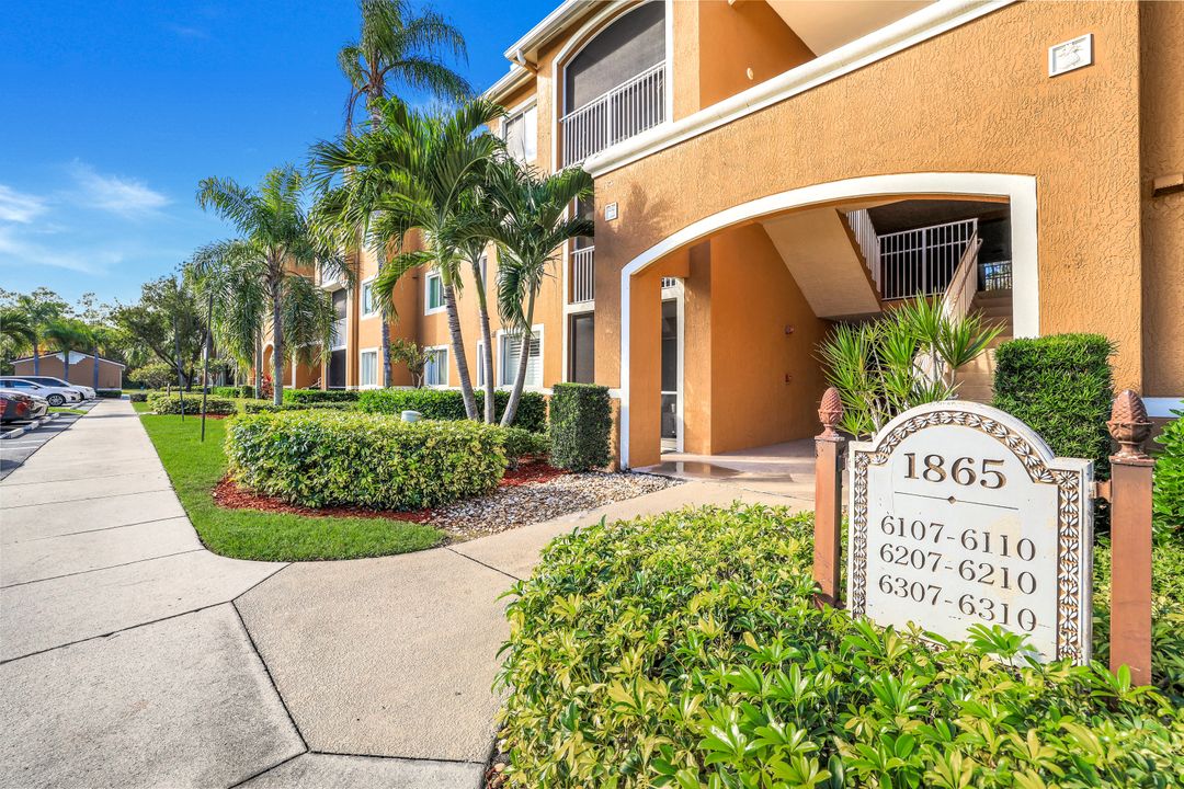 1856 Florida Club Cir #6110, Naples, FL 34112