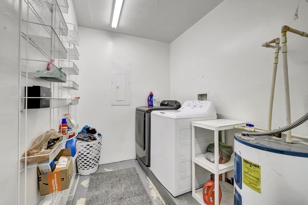 4090 32nd Ave SE, Naples, FL 34117