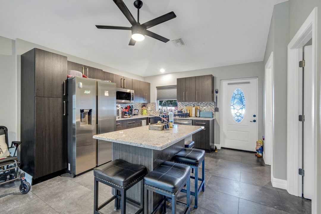 1923 SW 26th Terrace, Cape Coral, FL 33914