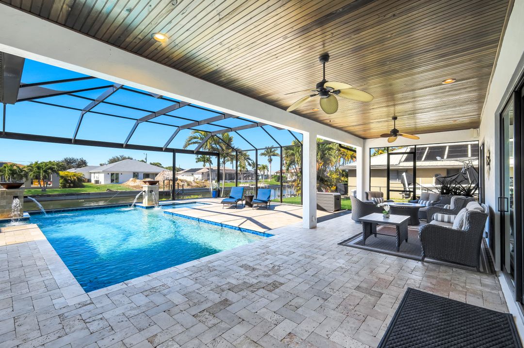 1218 SW 4th Pl, Cape Coral, FL 33991