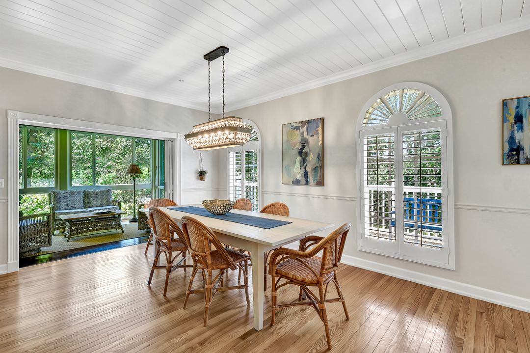 3822 Survey Cir, Bonita Springs, FL 34134