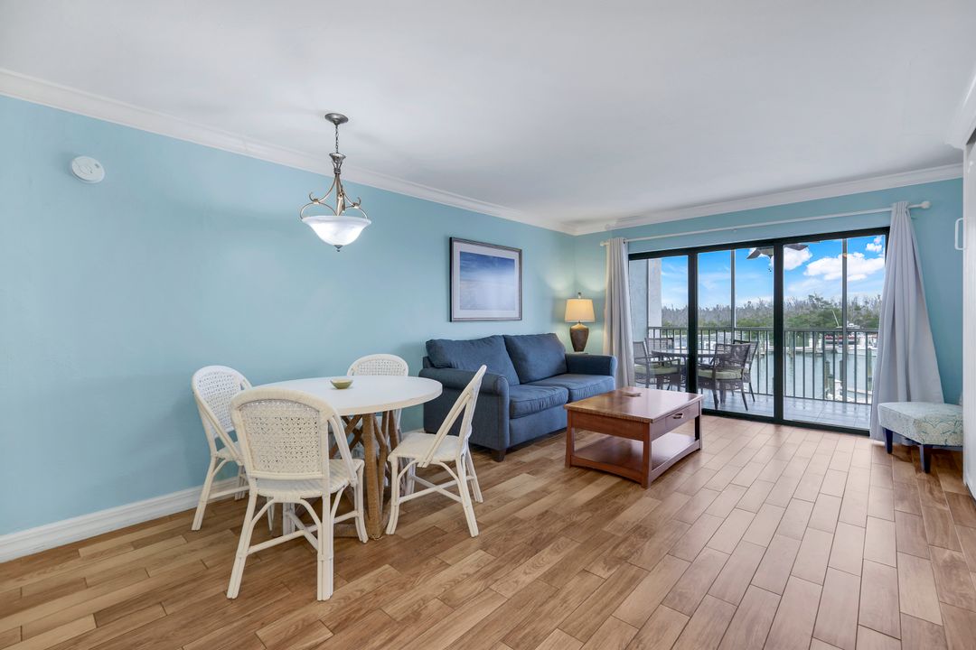 4216 Bayside Villas #4216, Captiva, FL 33924