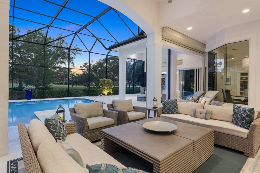 253 Cheshire Way, Naples, FL 34110