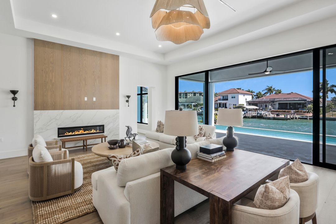 812 Milan Ct, Marco Island, FL 34145