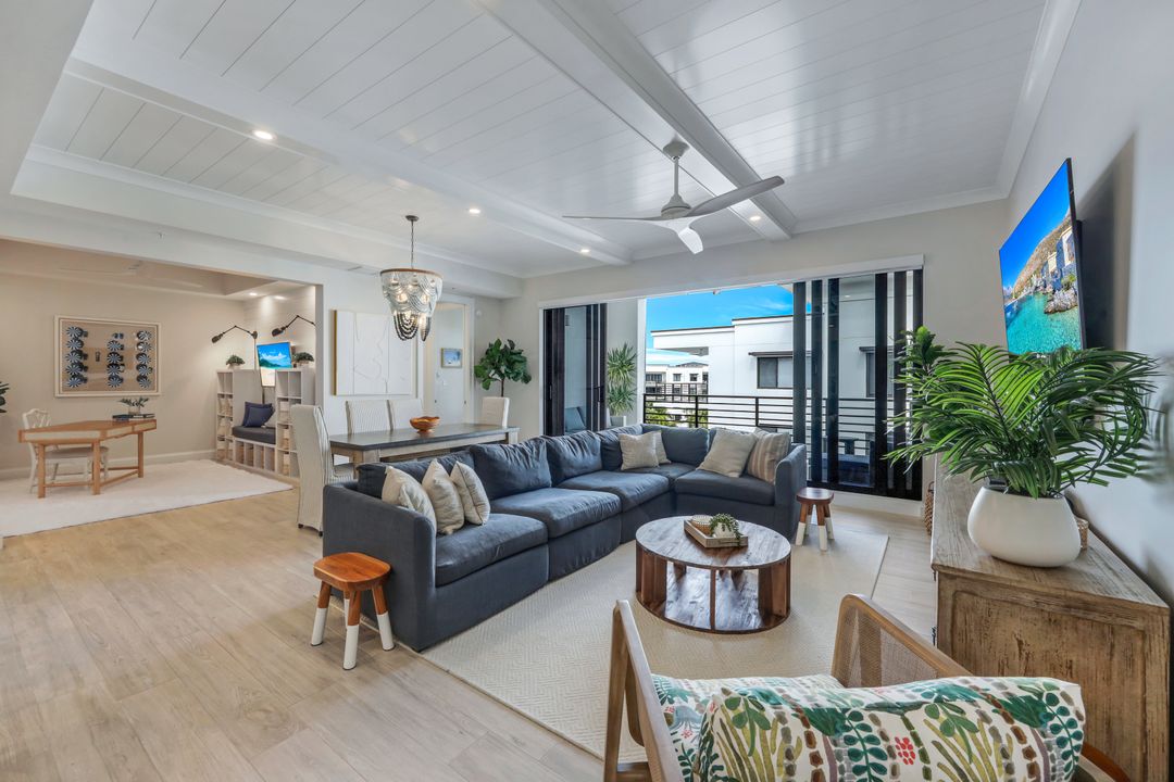 1111 Central Ave #514, Naples, FL 34102