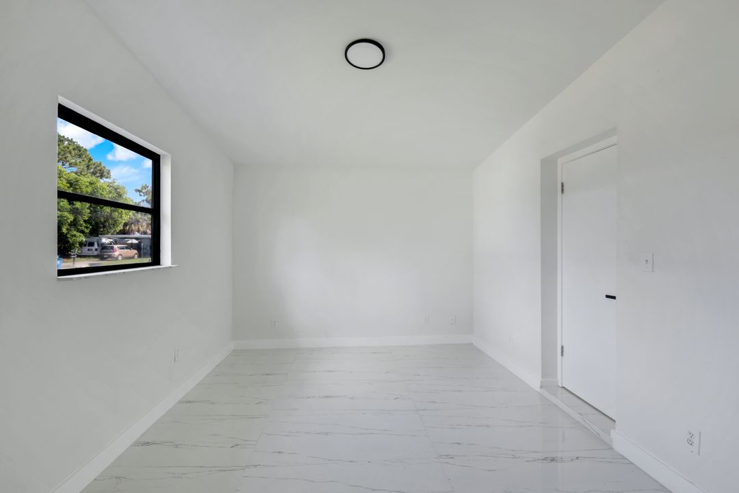 2118 Aldridge Ave, Fort Myers, FL 33907