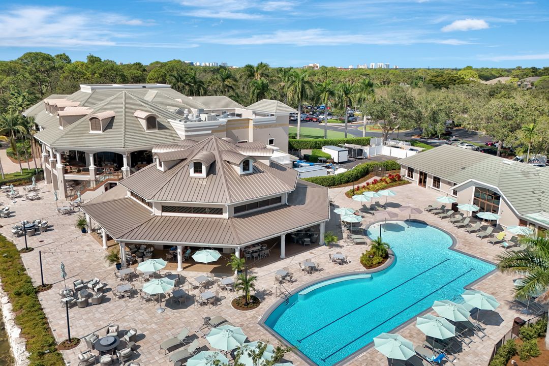 2300 Carrington Ct #203, Naples, FL 34109