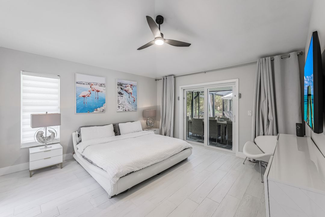 6641 Golden Gate Pkwy, Naples, FL 34105