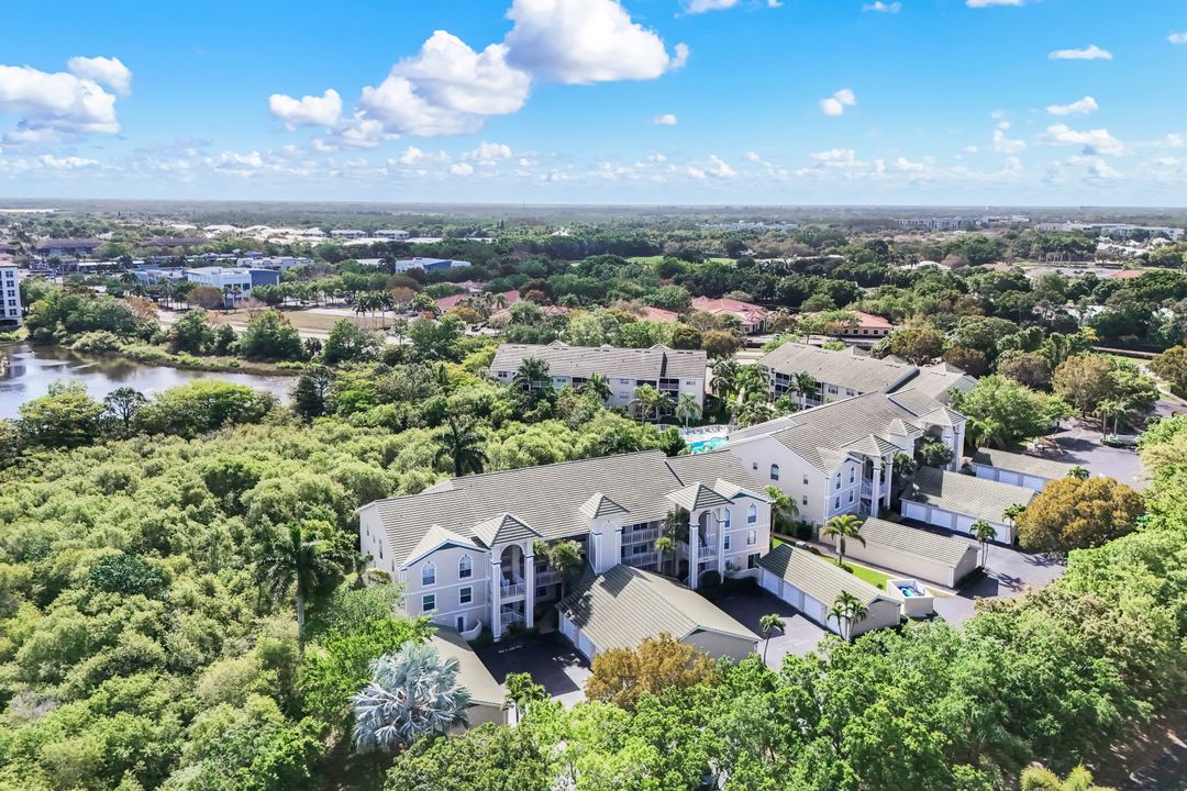 28851 Bermuda Lago Ct #304, Bonita Springs, FL 34134