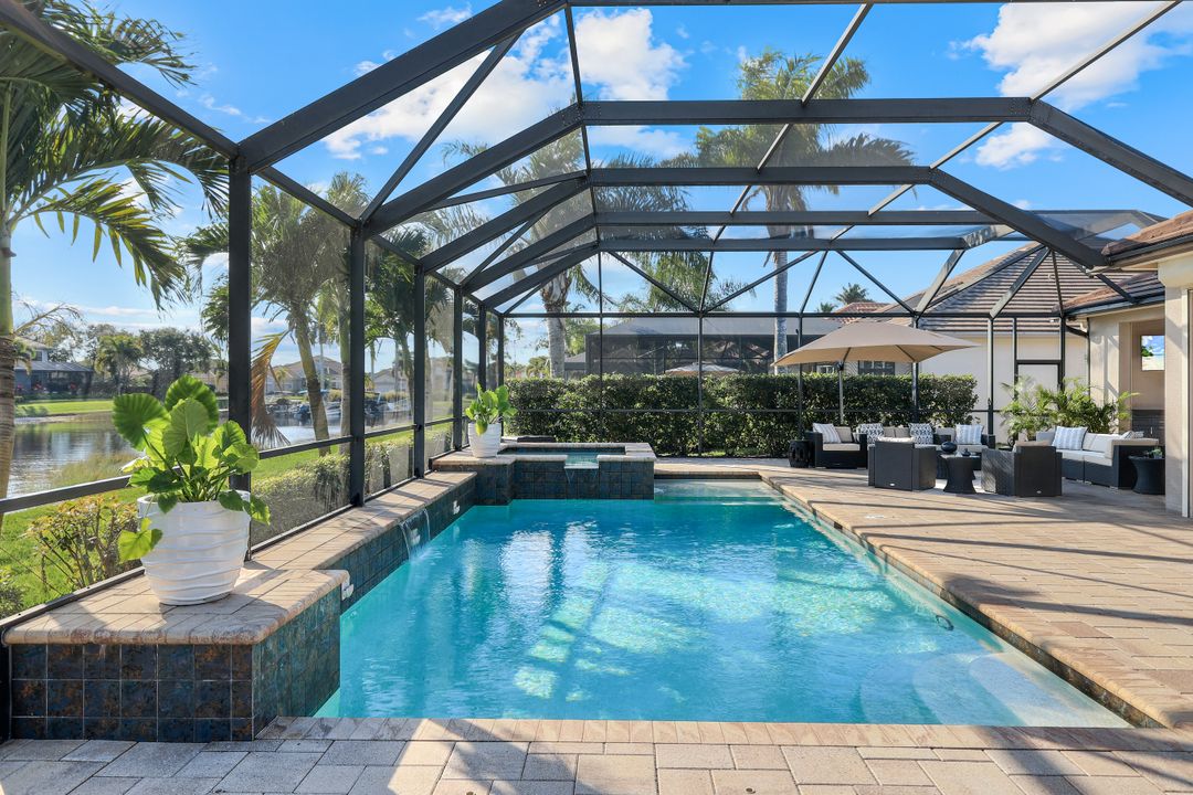 9356 Slate Ct, Naples, FL 34120