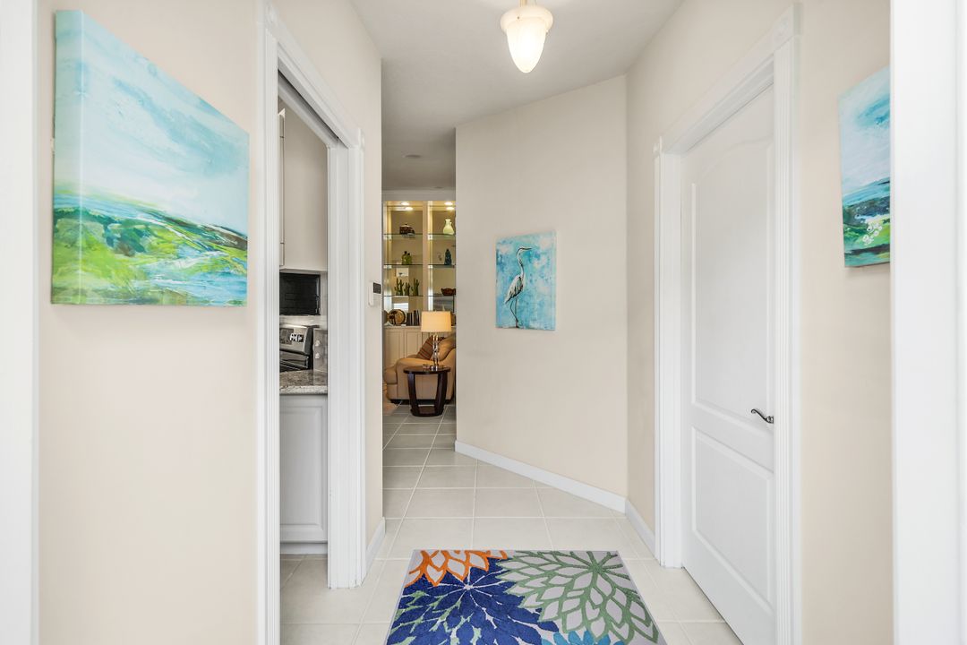 5058 Kingston Way, Naples, FL 34119