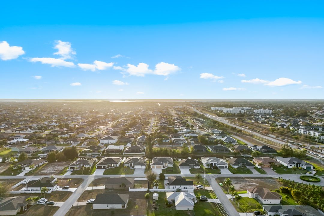 2514 SW 17th Ave, Cape Coral, FL 33914