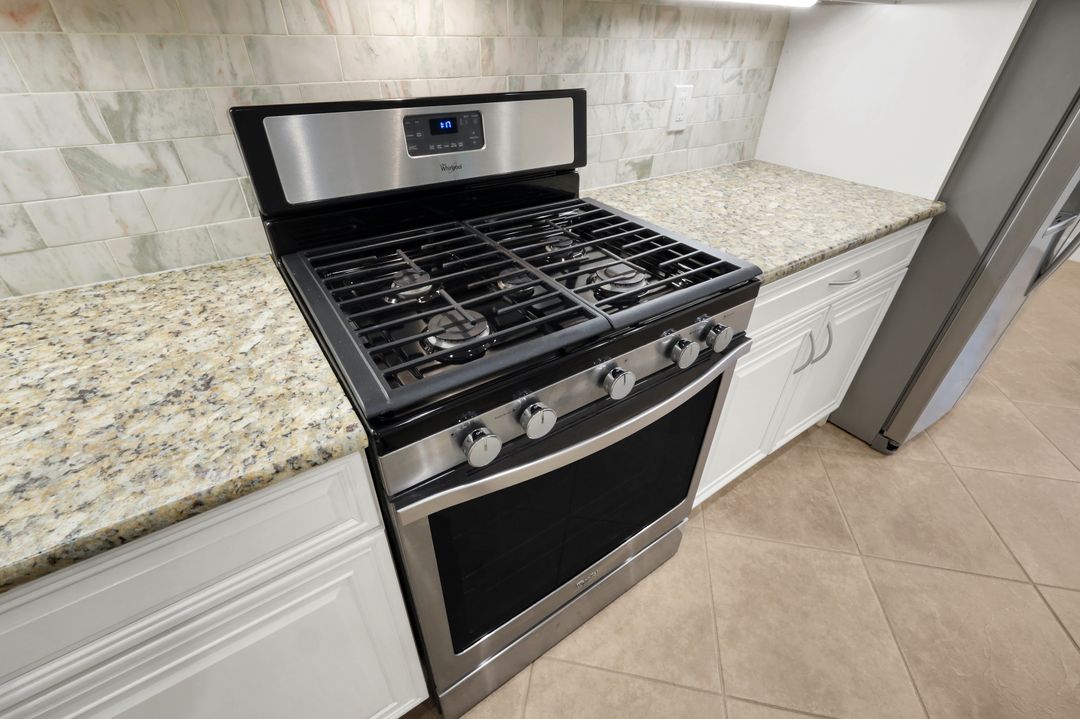 16367 Halberry Ln, Naples, FL 34110
