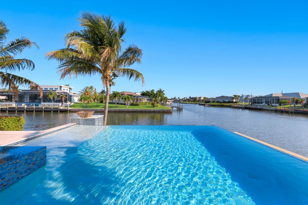 2801 SW 39th St, Cape Coral, FL 33914