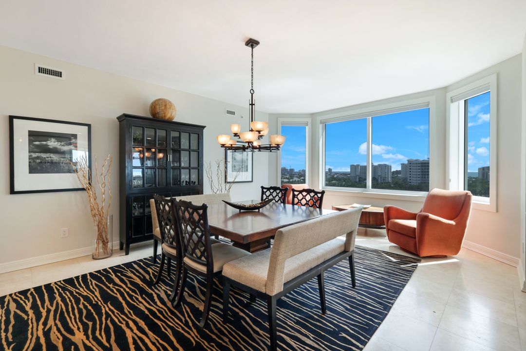 275 Indies Way #1001, Naples, FL 34110