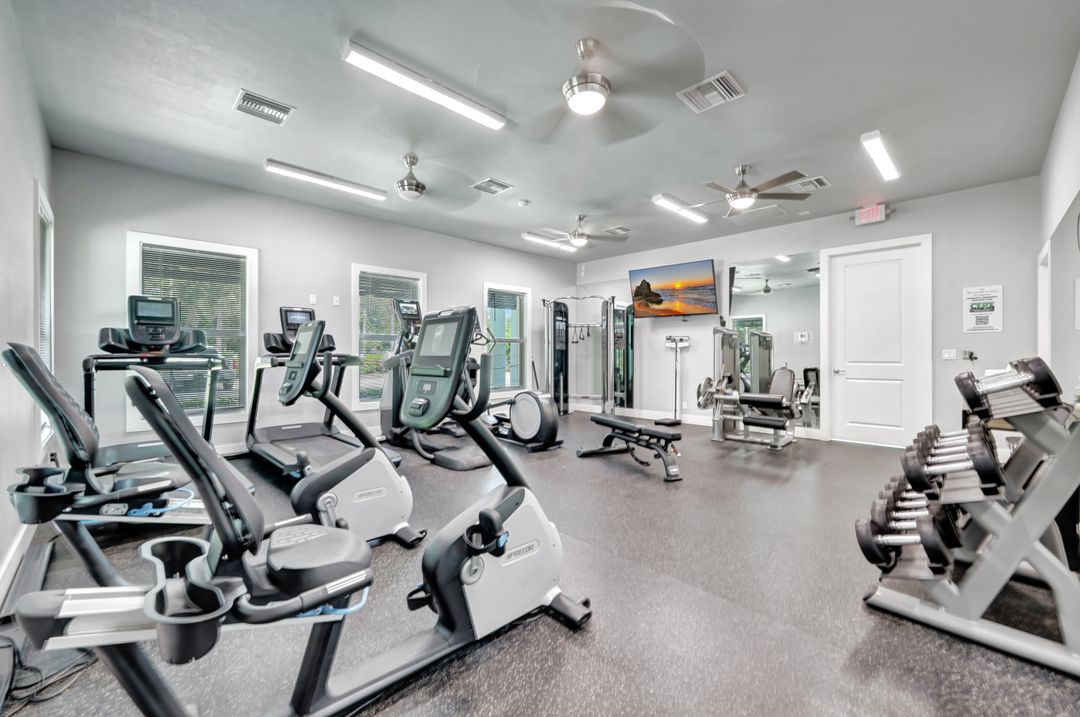 9833 Clear Lake Cir, Naples, FL 34109