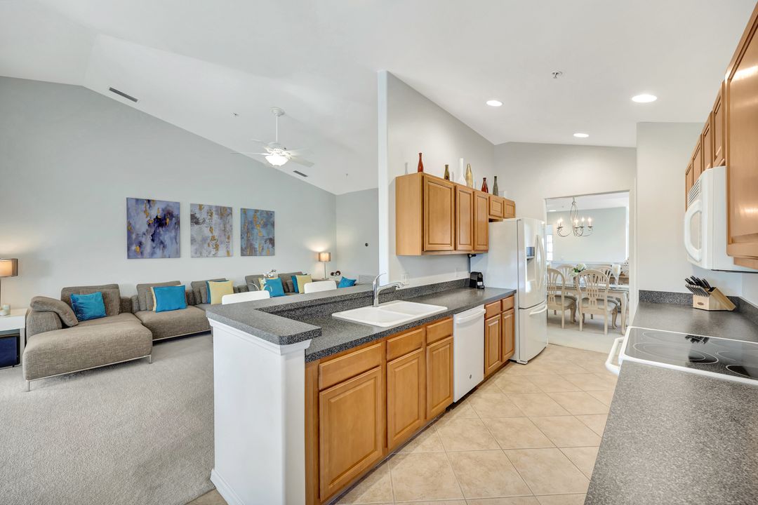 11661 Navarro Way #1706, Fort Myers, FL 33908