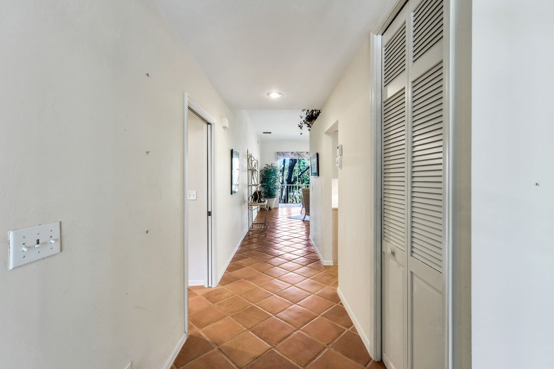 15117 Royal Fern Ln N #201, Naples, FL 34110